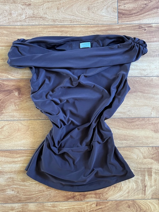 Babaton Tops - Aritzia Babaton Brown Contour Top